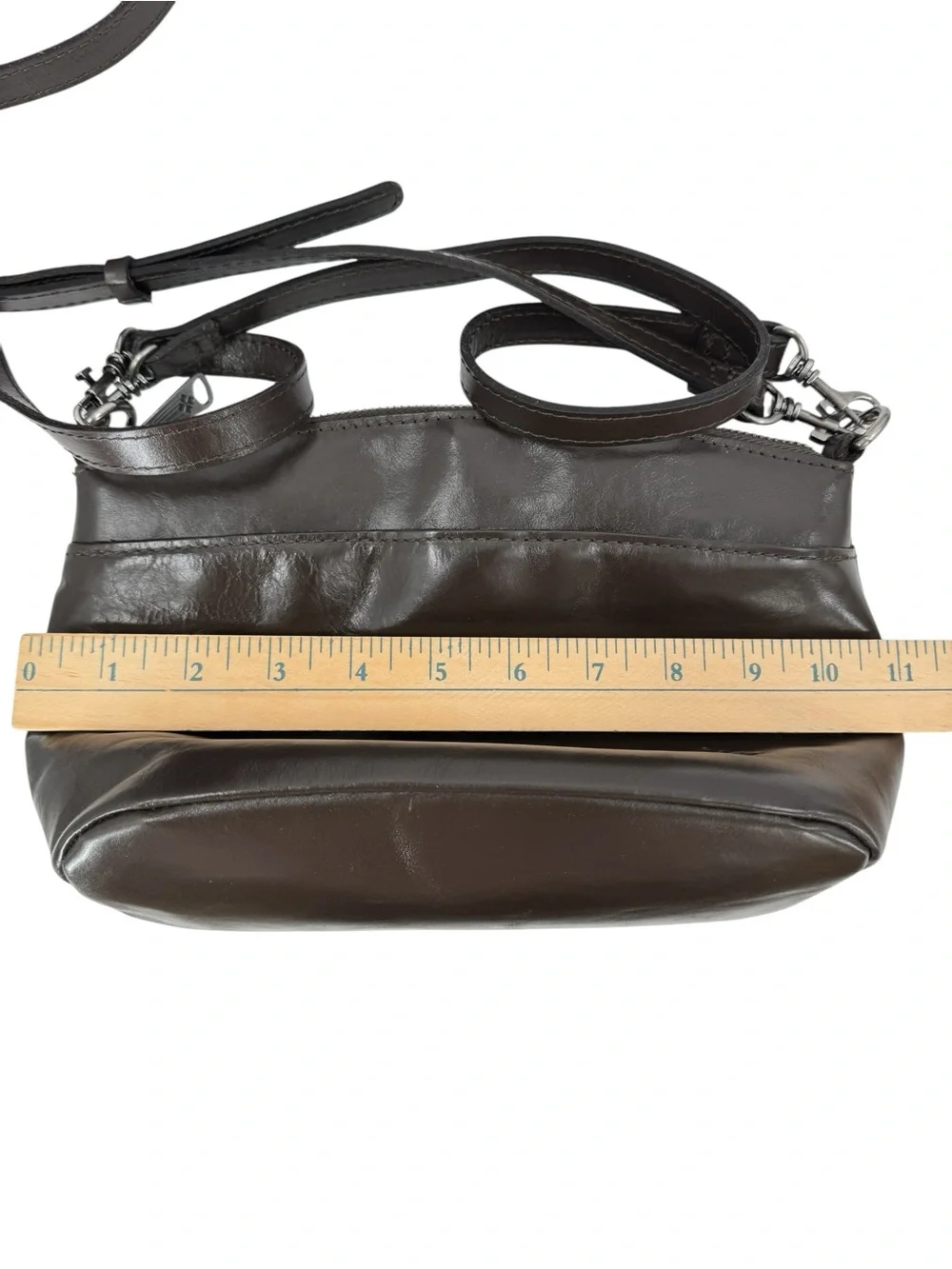 Patricia Nash Vintage Distress Arlee Small Leather Crossbody Bag In Mushroom